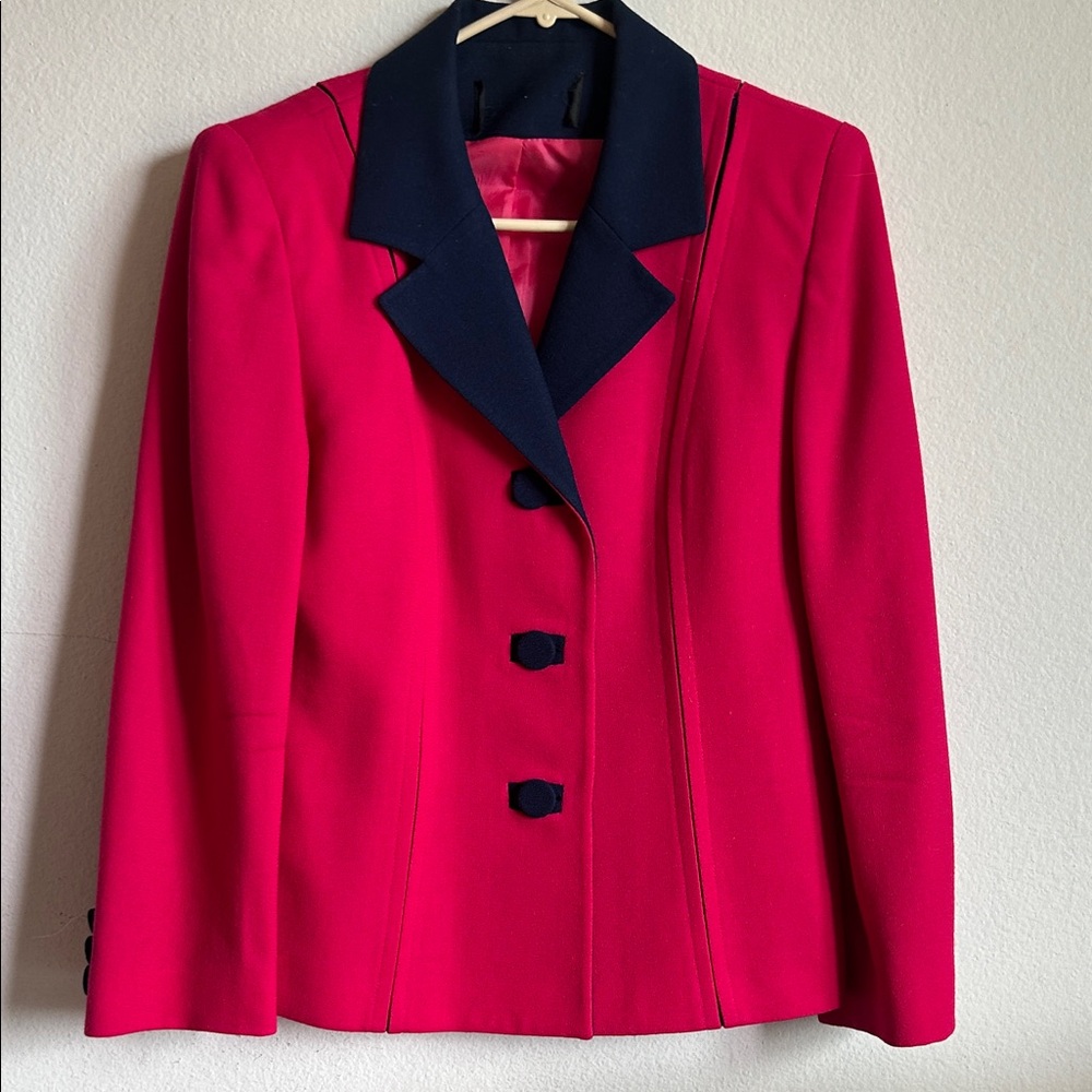 Source Unknown Fuchsia and Navy Blazer